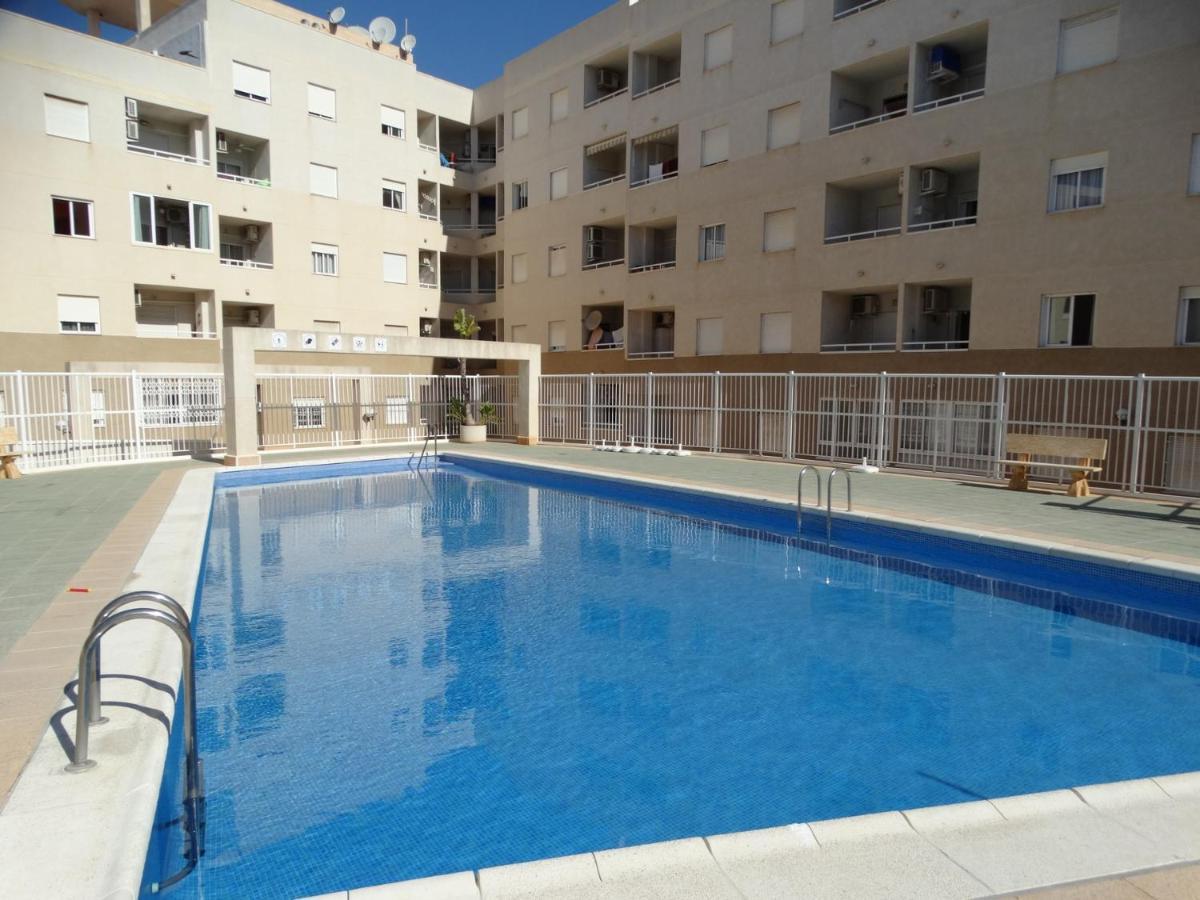 Apartamento Laguna Rosa Торрев'єха Екстер'єр фото